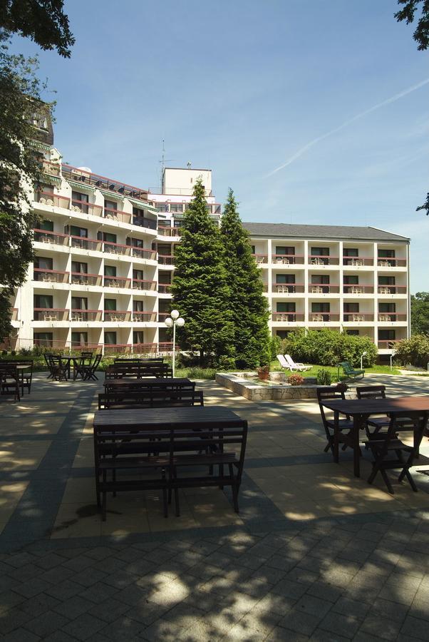 Hotel Loever Sopron Exterior photo